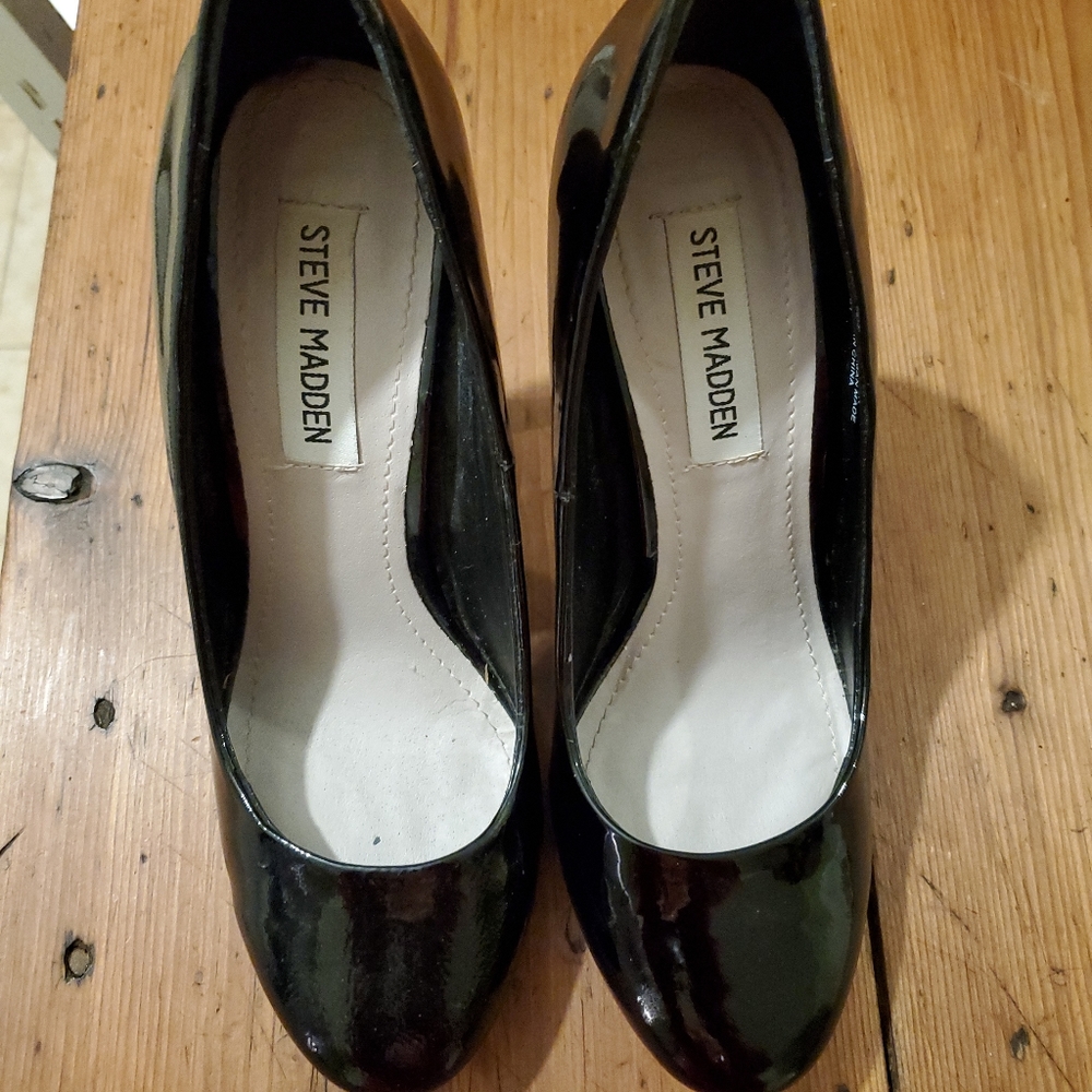 Steve Madden Black Leather Pumps Size 6.5